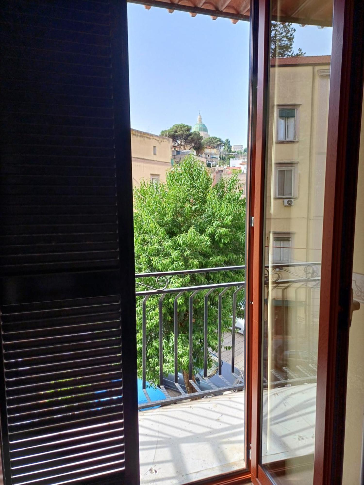 Ostello Napoli Town Exterior photo